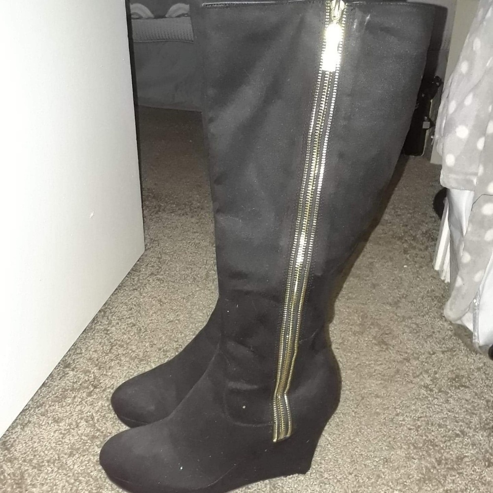 Christian Siriano boots